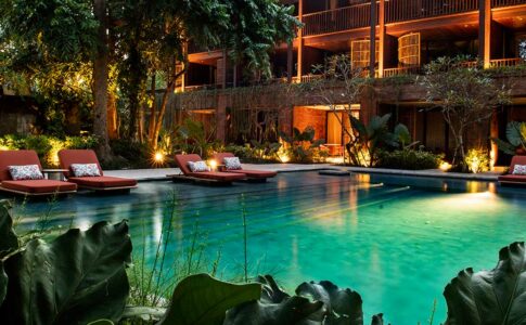 Andaz pool