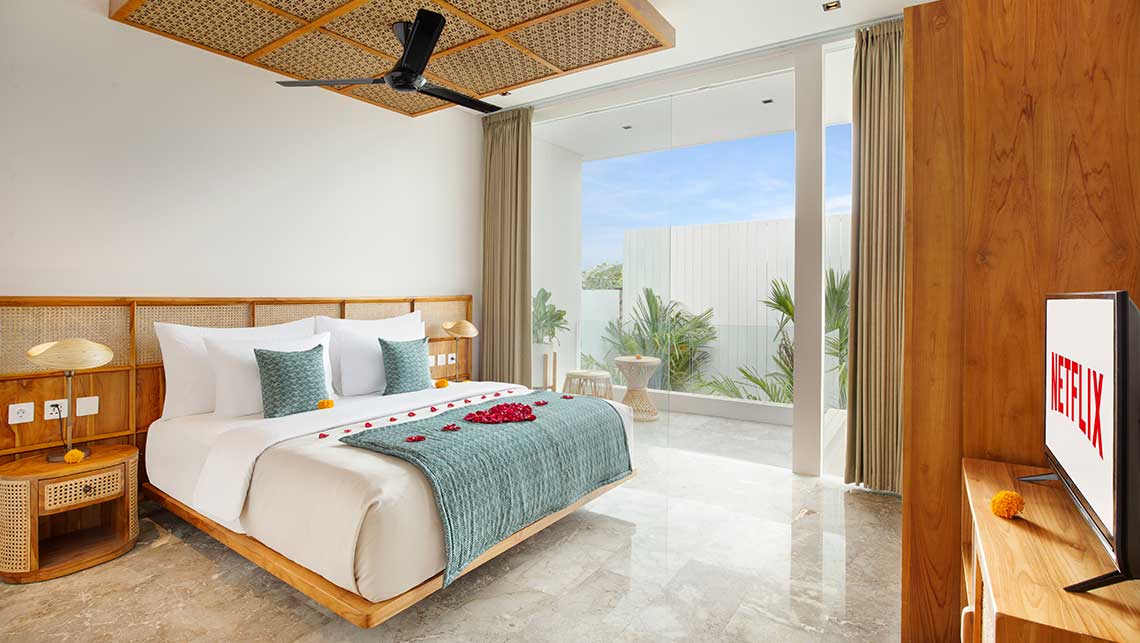 Eight Palms Villa